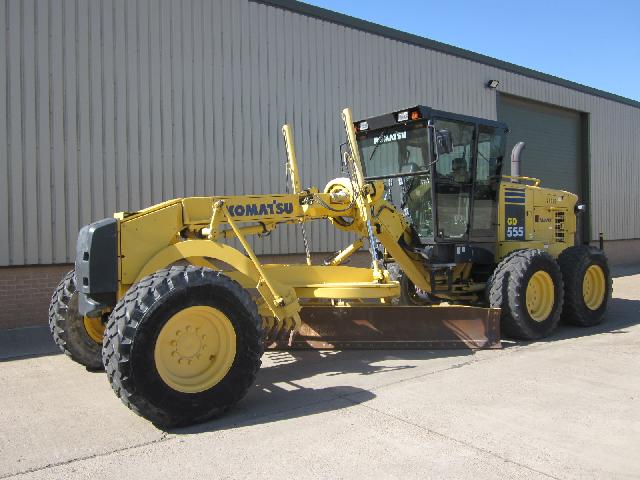 Komatsu GD 555 Grader - Govsales of mod surplus ex army trucks, ex army land rovers and other military vehicles for sale